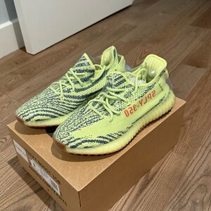 Adidas Yeezy Boost 350 V2